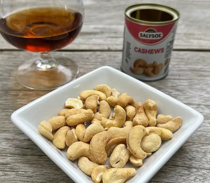 ARAŠÍDY & KEŠU OŘECHY